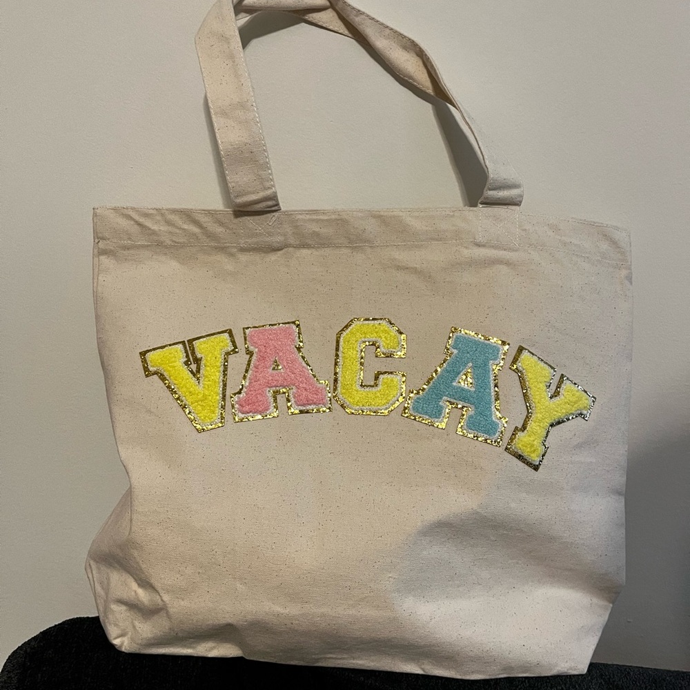 Vacay Canvas Tote Carry-all bag *NWT*